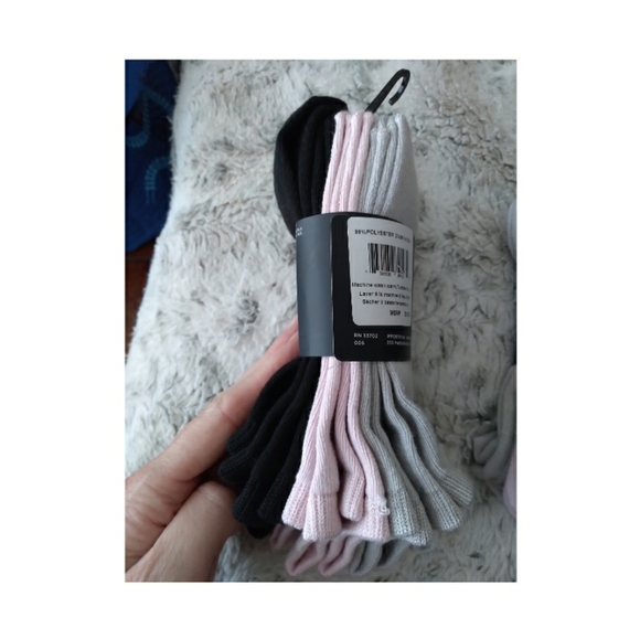 ❤NWT Women's JNY Sock Bundle - Picture 3 of 6